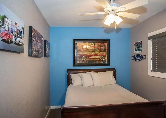 Historic Route 66 Motel 2*