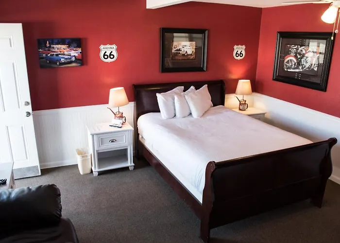 Historic Route 66 Motel 2*